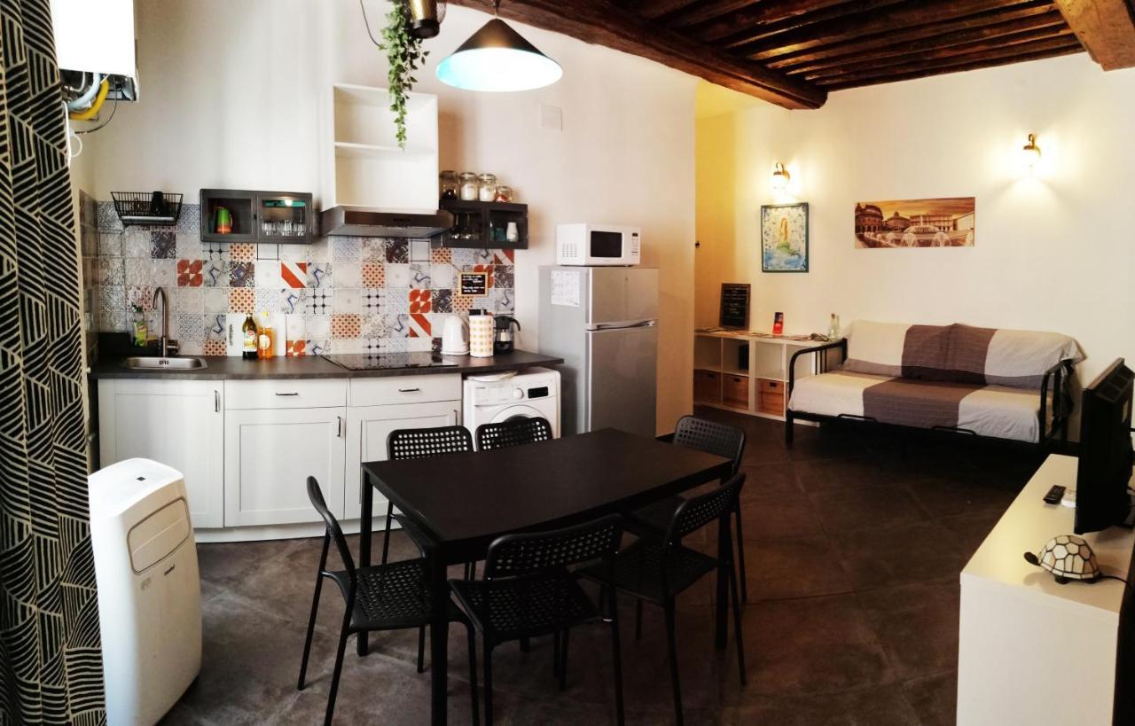 Blue Room Guest House Apartment